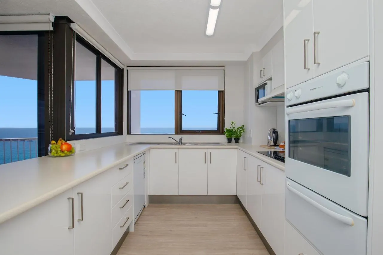 גולד קוסט Carool Holiday Apartments 3*, גולד קוסט
