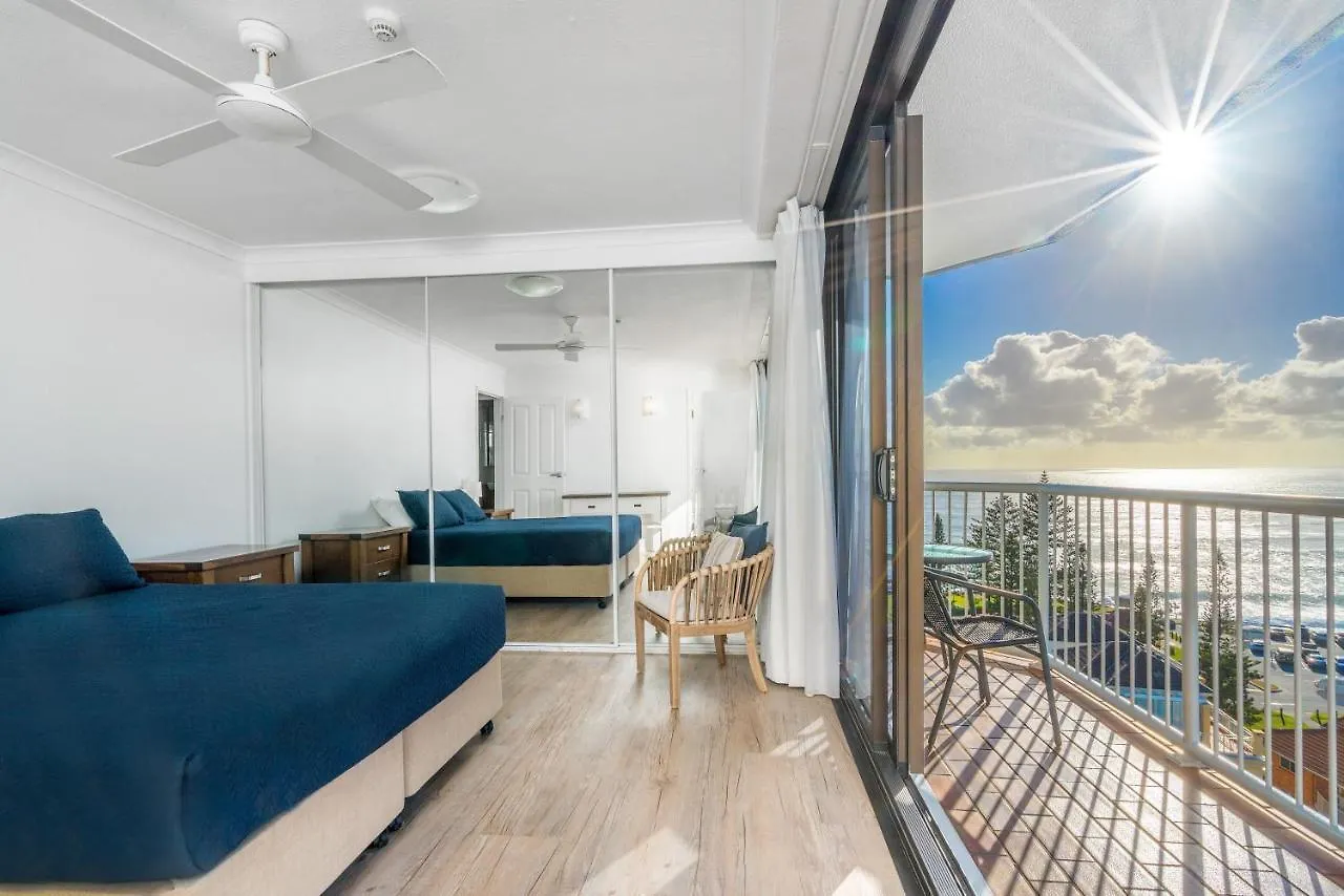 *** מלון דירות גולד קוסט Carool Holiday Apartments אוסטרליה