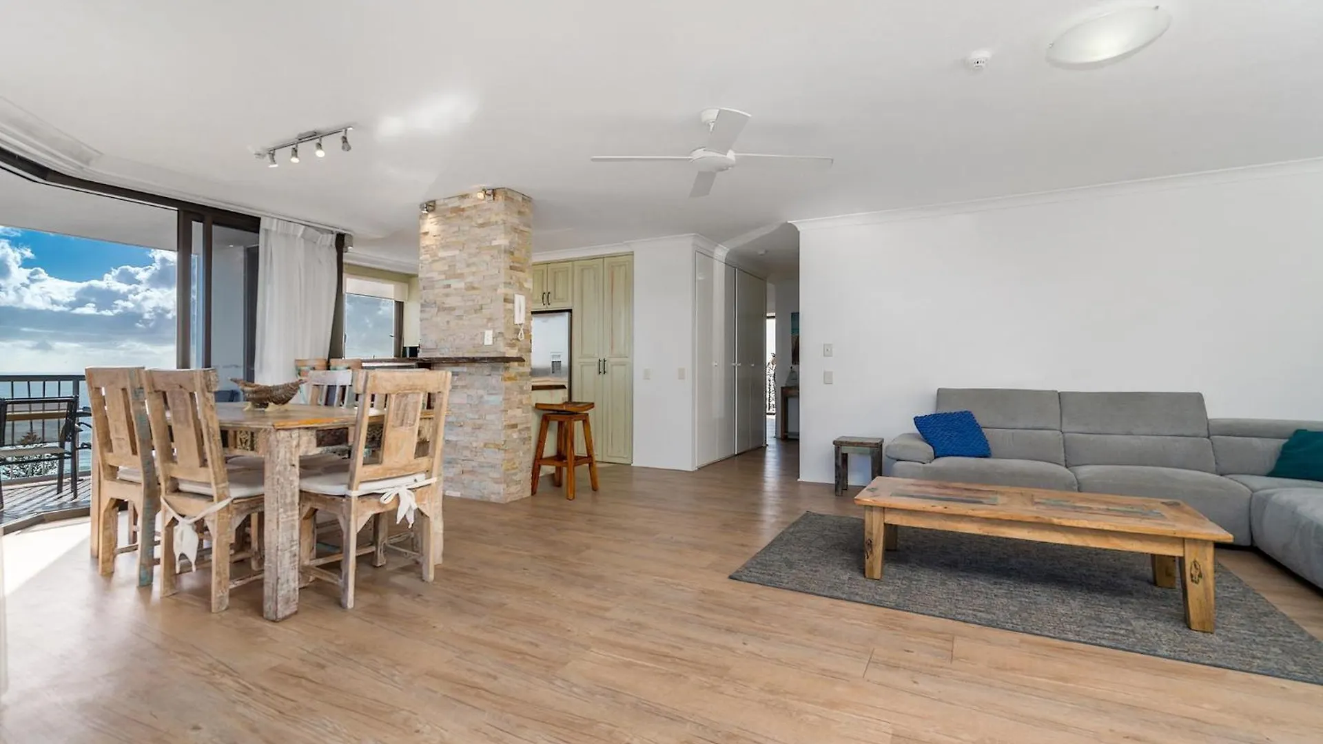 גולד קוסט Carool Holiday Apartments אוסטרליה
